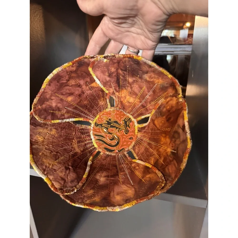 Handmade Quilted Flower Reversible Microwave Bowl Cozy 10x4